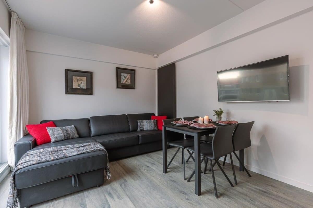 Huswell - Sunny Apartment In Knokke-Heist With Big Terrace Luaran gambar